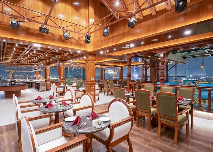 Aarya And - Eternal Heritage Hotel 5*